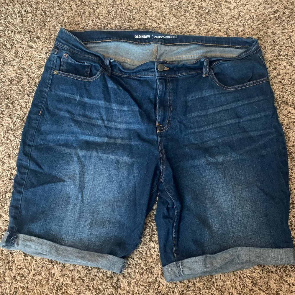 Old Navy Cuvy Bermuda Shorts
